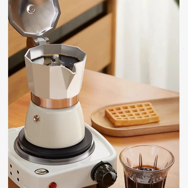 Coffee Equipment Accessories - Caffettiera Moka a fondo tondo Valvola