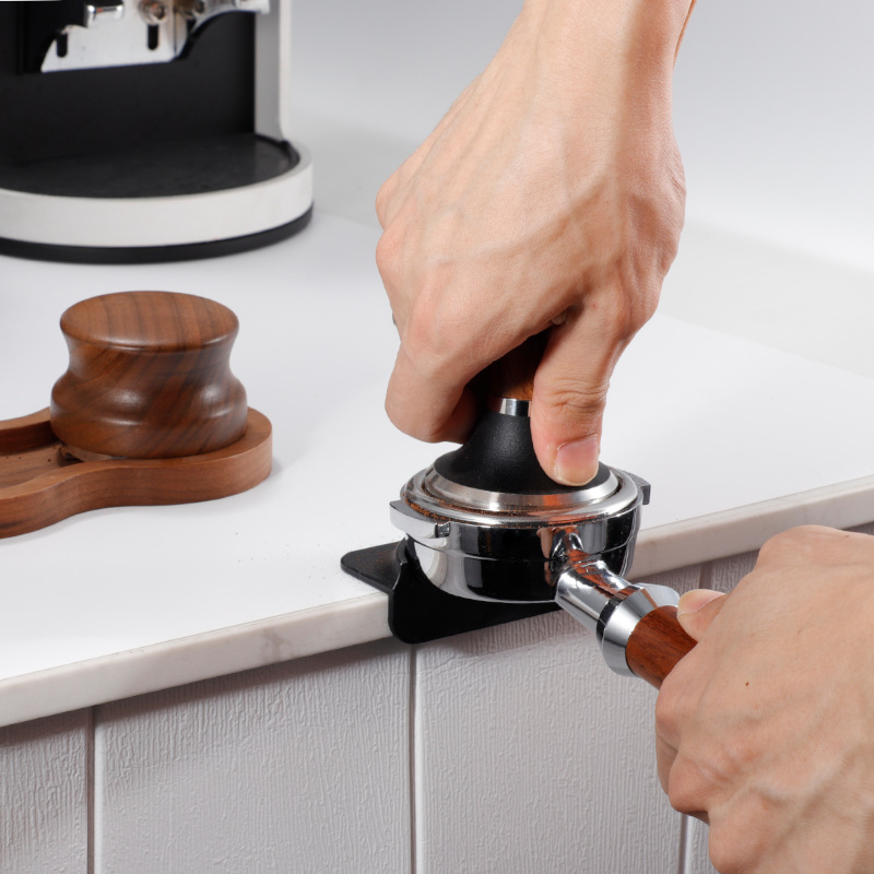 Tamper per caffè espresso in s - Coffee Equipment Distributor recensione e prezzo